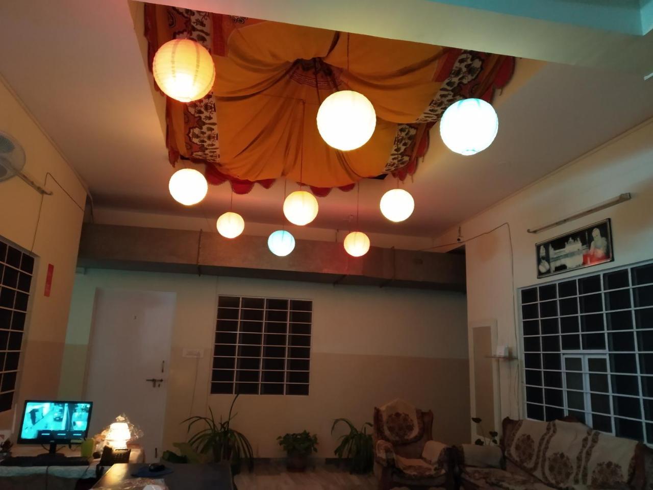 Oyo 13790 Hotel Satya Regency Jaipur Buitenkant foto